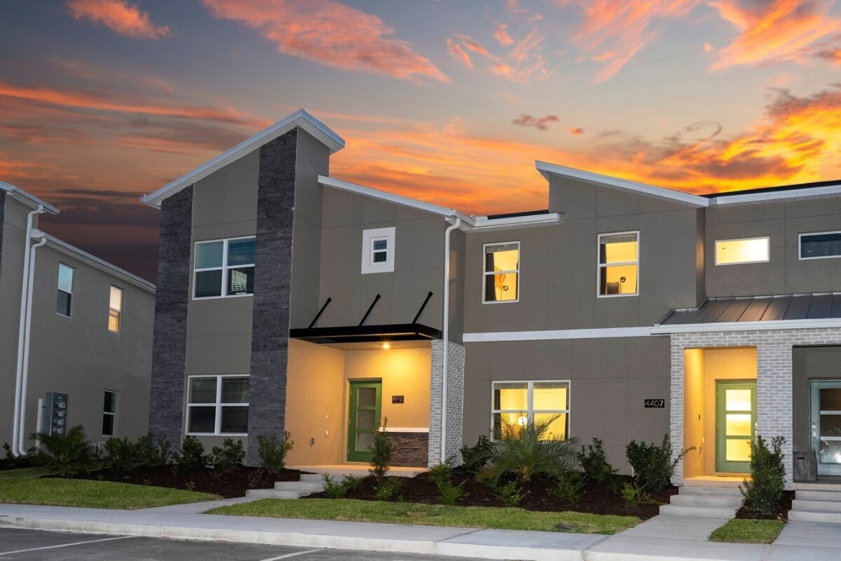Townhome+pool